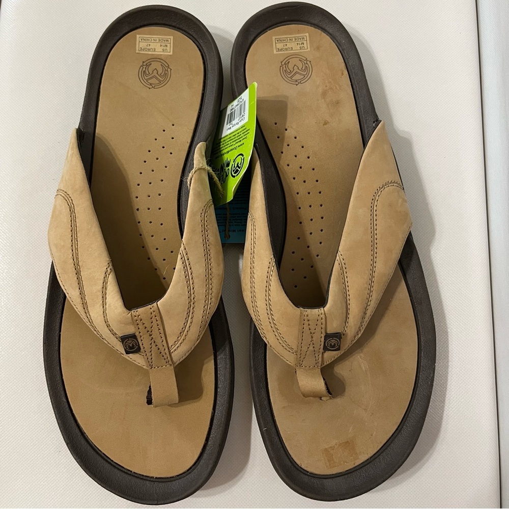 Ocean Minded Cape Range Men’s Tan Fit Flops NWT